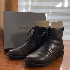 ⭐NEW with box⭐VAGABOND boots lined inside